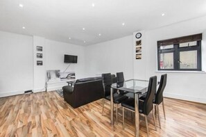 Luxury Apartment | Living area