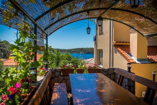 Restauration extérieure