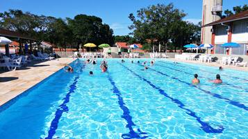 Piscina a l'aire lliure