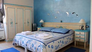 2 bedrooms, premium bedding, down comforters, desk