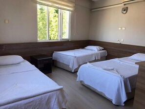 Family Room | Desk, iron/ironing board, free WiFi, bed sheets - Dolphin Yunus Hotel (Denizli)