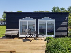 Bureau, Wi-Fi gratuit, draps fournis