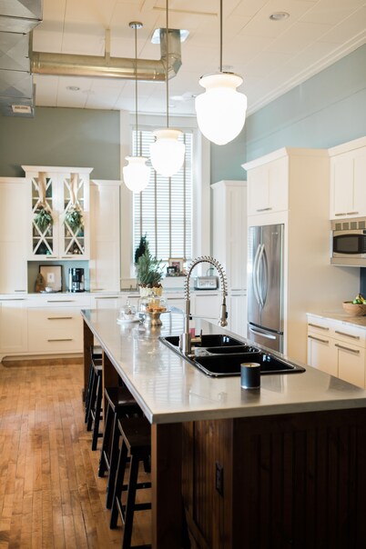 Historic Schoolhouse, Modern Retreat