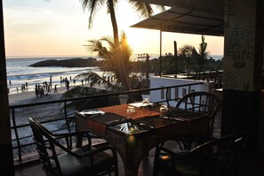 Tägliches inbegriffenes Frühstücksbuffet