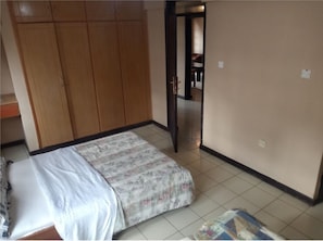 Apartment, 1 Bedroom | Desk, free WiFi, bed sheets - New Trafford Serviced Apartments (Nairobi)