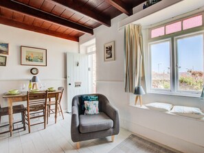 Interior - Cosy Mousehold Cottage with Sea Views (Penzance)