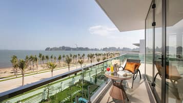 Habitación doble junior, vista al mar (Elegance) | Vista desde la habitación