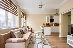 Comfort Studio Suite | Living room | TV - Studio Tamka (Warsaw)