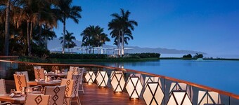 Vidanta 3 BR Family Suite for Spring Break Luxury with deck