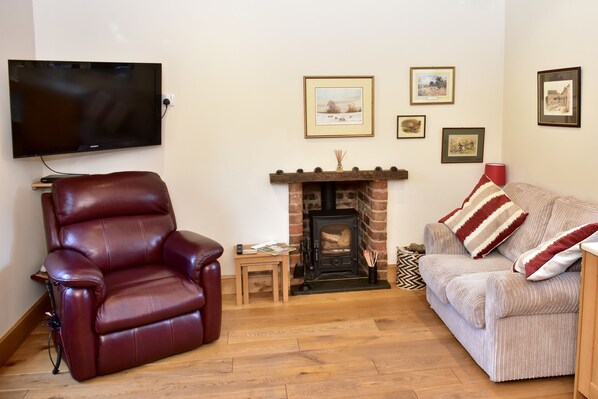 Cabin | Living area | Flat-screen TV