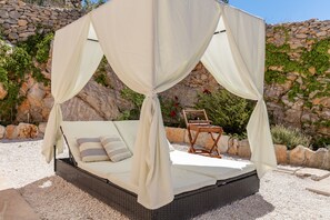 การตกแต่งภายนอก