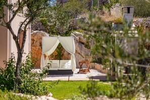 Garden - Villa Helena (Milna)