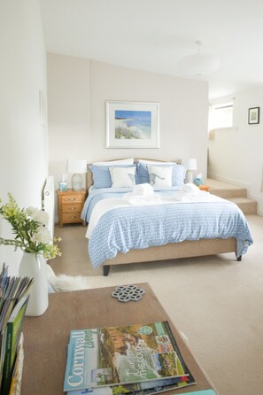 House | 1 bedroom, free WiFi, bed sheets - Charming Helston B&B (Helston)