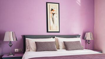 1 bedroom, premium bedding, Select Comfort beds, individually decorated