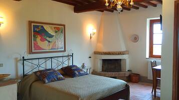 Doppia Romantica, 1 letto queen, vista giardino | Minibar, tende oscuranti, Wi-Fi gratuito, con stile personalizzato