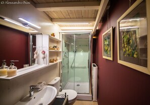 Tenda Deluxe, 1 camera da letto, vista mare | Bagno | Doccia, asciugacapelli, asciugamani