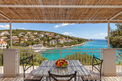 Holiday home Duje