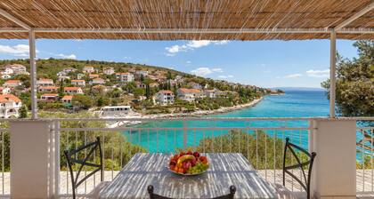 Holiday home Duje