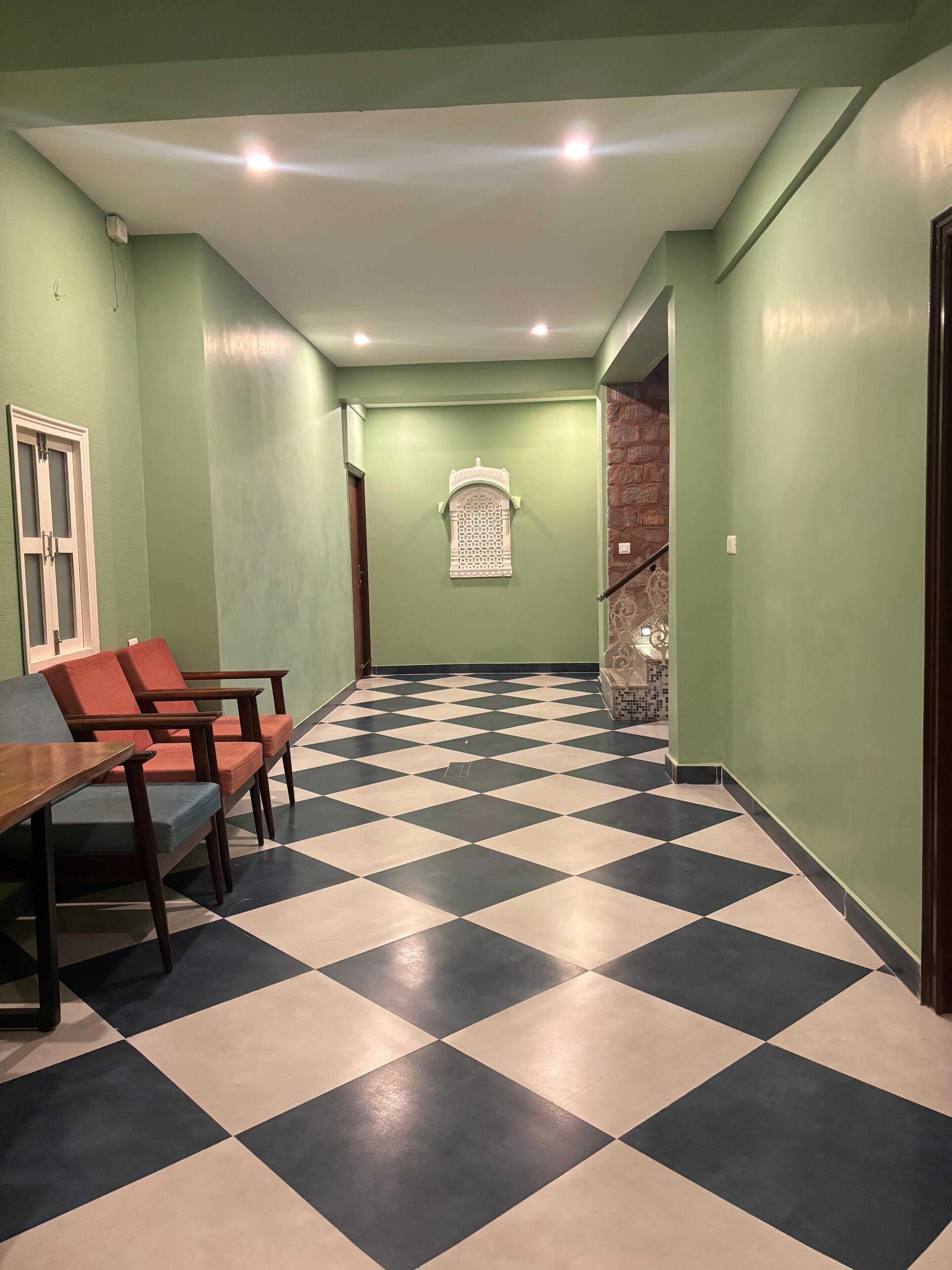 32-inch led tv with cable channels, tv