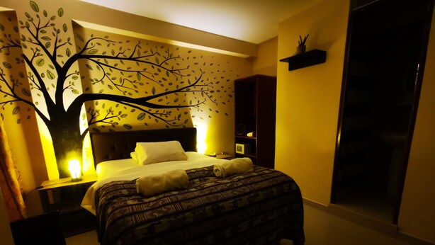 Comfort Double Room | In-room safe, blackout curtains, free WiFi, bed sheets - Machupicchu Packer (Machu Picchu)