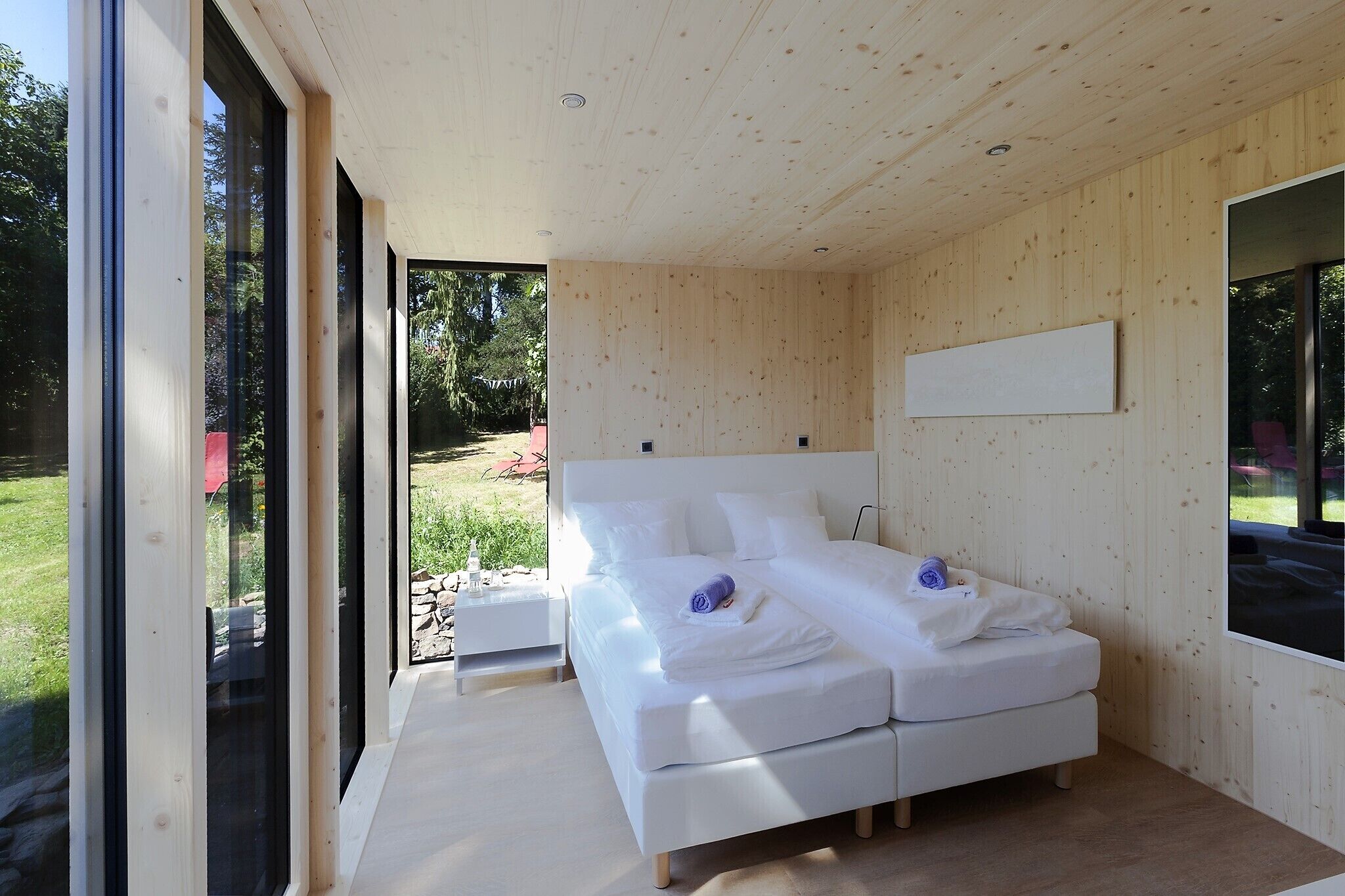 经典公寓 | 高档床上用品、迷你吧、办公桌、遮光窗帘