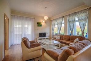 Family Apartment, 2 Bedrooms | Living area | Flat-screen TV - Apartments Snježana Rastoke (Slunj)