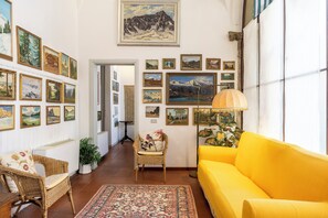 Smart TV - CHARM AND HISTORY APARTMENT IN BRESCIA CENTER (Brescia)