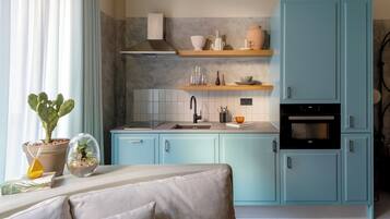 42-inch Smart TV with digital channels, TV