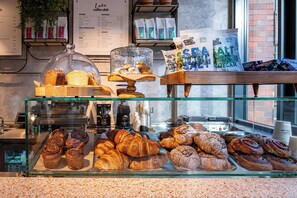 Café - Bermonds Locke, Tower Bridge (London)