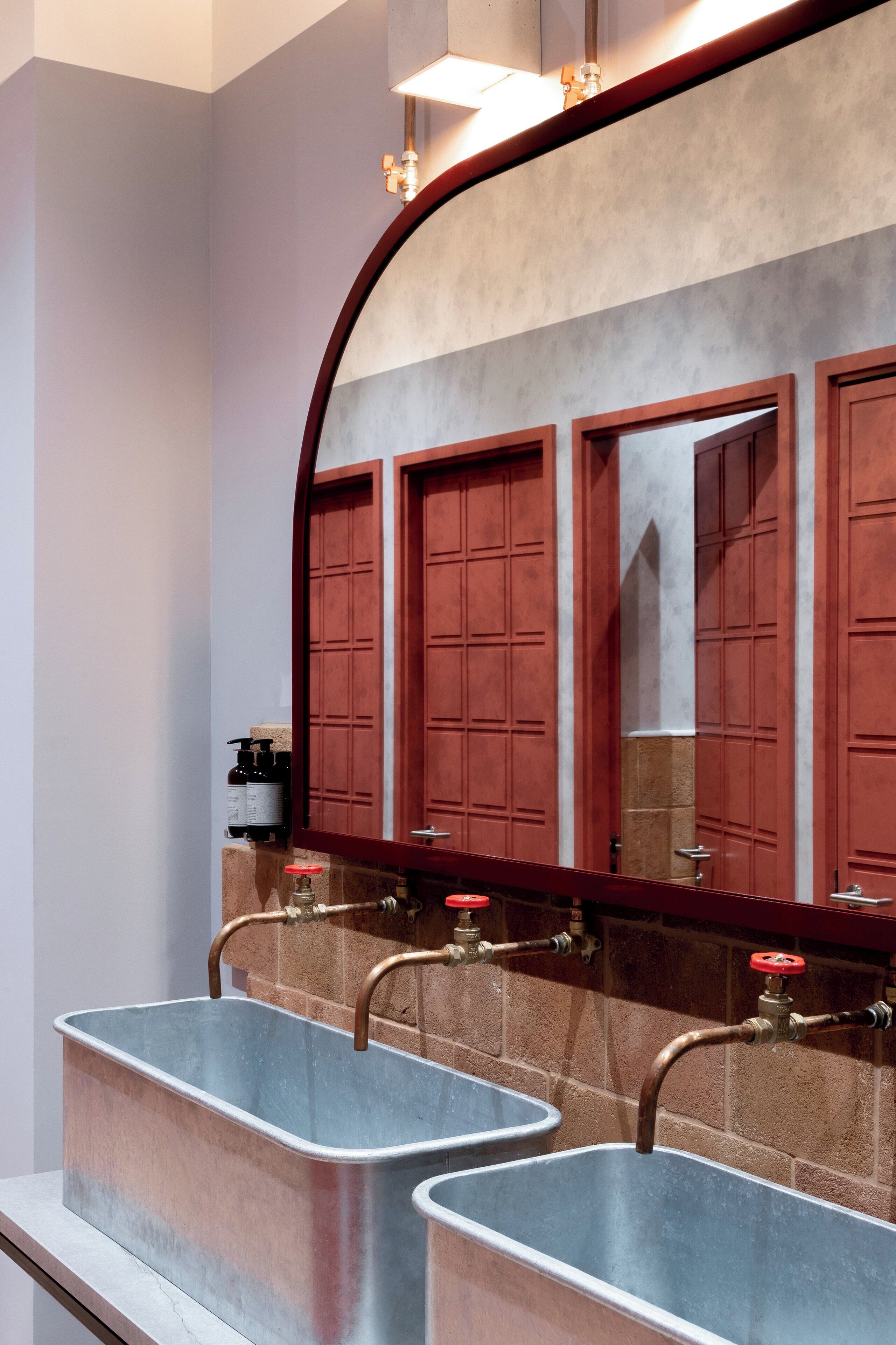 Photo - Bermonds Locke, Tower Bridge