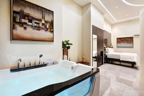 4 chambres, coffres-forts dans les chambres, Wi-Fi gratuit