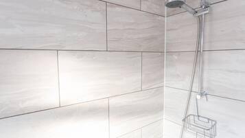 Apartamento luxo | Chuveiro