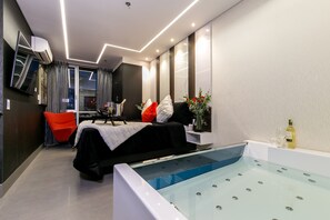 2 camere, una cassaforte in camera, Wi-Fi gratuito