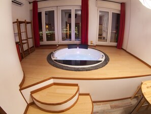 Studio Suite Cao cấp | Bồn tắm spa riêng