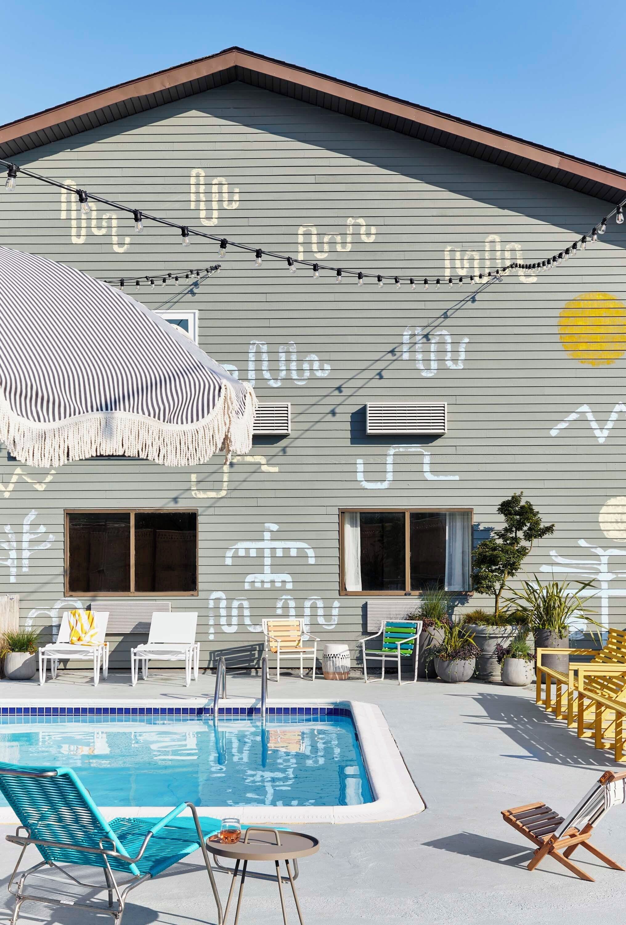 Seasonal outdoor pool