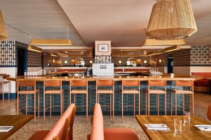 Breakfast served - Wayfinder Newport (Newport)