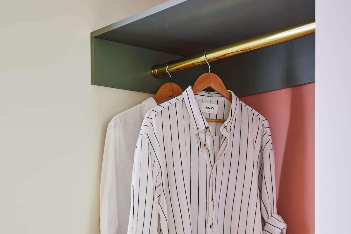 Ropa de cama de alta calidad y camas con pillow-top