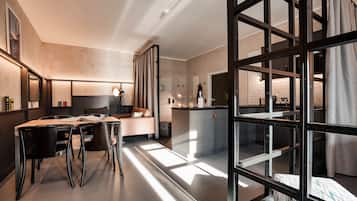 Superior Loft (Grand) | In-room dining