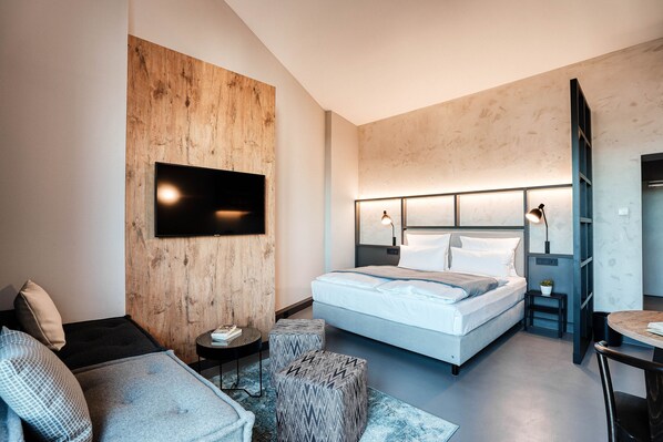 ซูพีเรียลอฟท์ (Panorama) | 1 ห้องนอน, ตู้นิรภัยในห้องพัก, พื้นที่ทำงานแบบใช้แล็ปท็อป, ผ้าม่านกันแสง