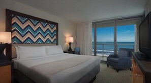 3 bedrooms, in-room safe, iron/ironing board, WiFi