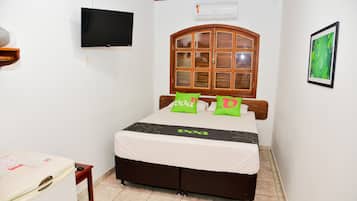 Habitación estándar doble, 1 cama doble | Ropa de cama