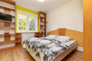 1 bedroom, WiFi, bed sheets - Spacerowa 2 | Lemon and Wooden Apartment | Balcony (Kolobrzeg)