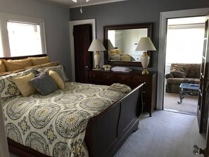 5 bedrooms, iron/ironing board, free WiFi, bed sheets