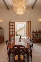 43-inch Smart TV with cable channels, TV, Netflix