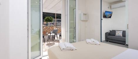 1 bedroom, cribs/infant beds, free WiFi, wheelchair access