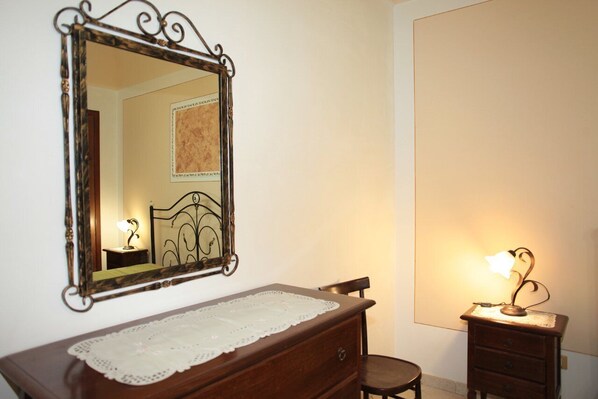 Apartment, 2 Schlafzimmer | Zimmerausstattung