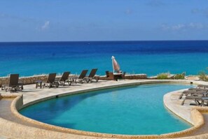 Outdoor pool - Lowlands Cupecoy Beach Rooftop Condo (Lowlands)