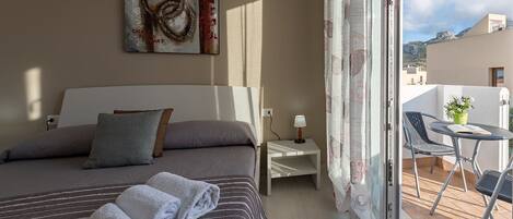 Apartment, 1 Schlafzimmer (Bilo Plus 1) | 1 Schlafzimmer, Bügeleisen/Bügelbrett, kostenloses WLAN