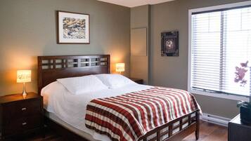 2 Schlafzimmer, BĂŒgeleisen/BĂŒgelbrett, Reisekinderbett, kostenloses WLAN