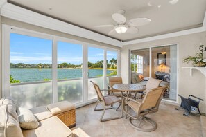 Interior - Lake View Villa with a 1 Car Garage, 2 Bedrooms in Lakeside of Naples, Fl (Naples)